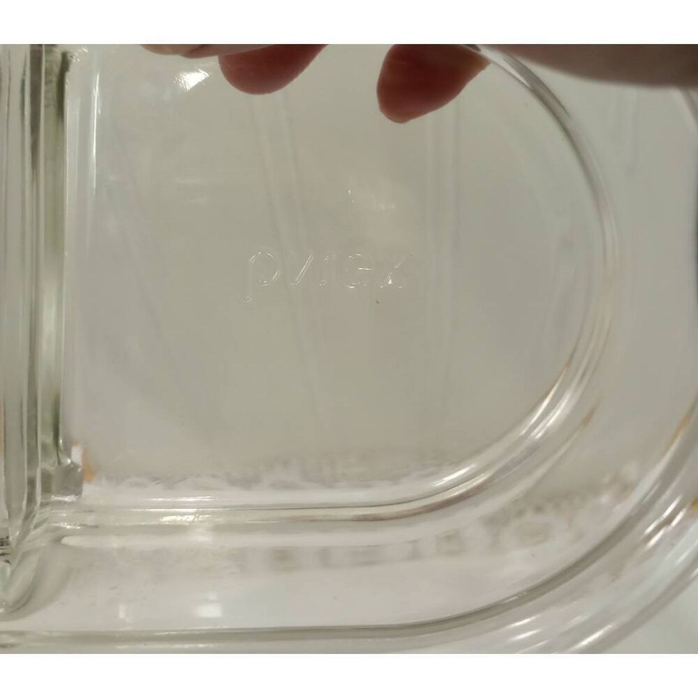 Pyrex, clear divided dish. # 8300- og, 2 cups , 470 ml, heat n serve - Picture 9 of 9